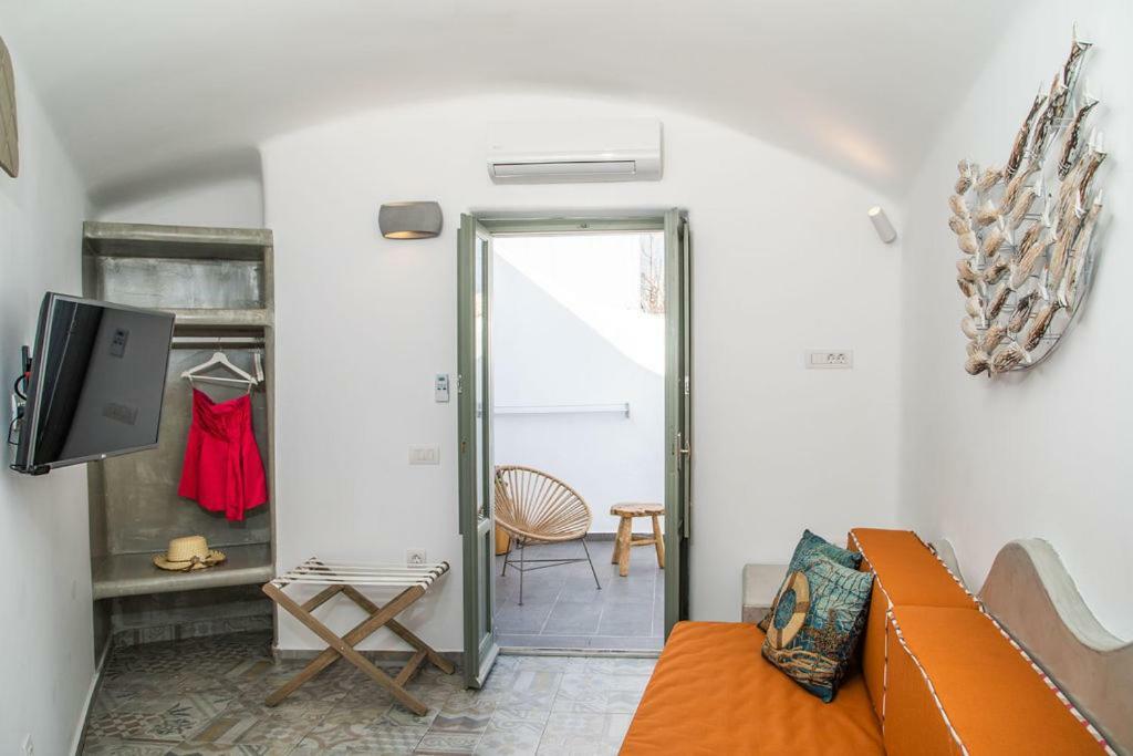 Astrea Suites Feggaropetra Cave House Fira  Luaran gambar